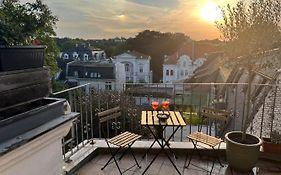 Renoviertes Design Apartment mit Toller Terasse